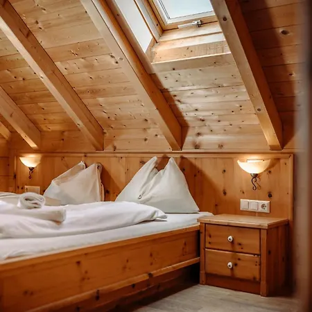 Holiday park Almdorf Reiteralm 4*