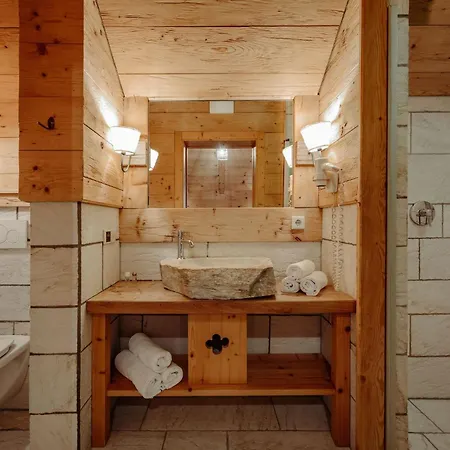 Holiday park Almdorf Reiteralm 4*